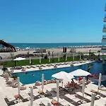 Elite Beachfront By Casa Del Mar Nord דירה מאמאיה