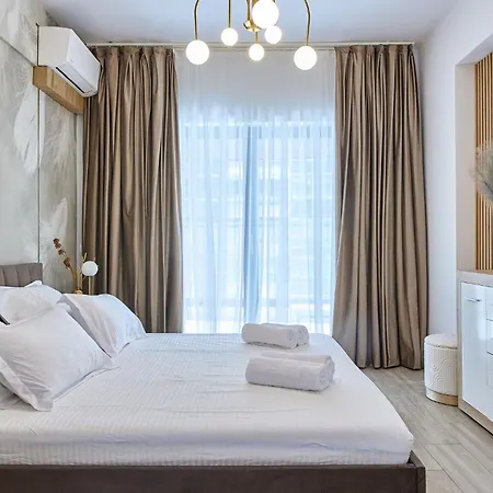 Elite Beachfront By Casa Del Mar Nord * Mamaia