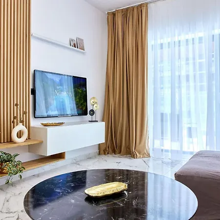 Elite Beachfront By Casa Del Mar Appartement *