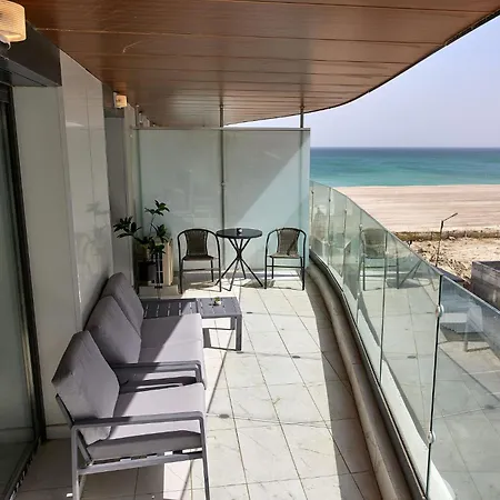 Elite Beachfront By Casa Del Mar *