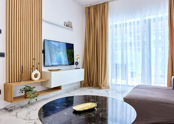 Elite Beachfront By Casa Del Mar Apartman *